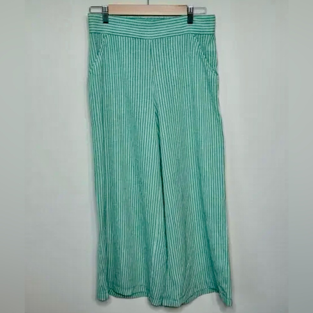 Max Studio Green and White Palazzo Pant